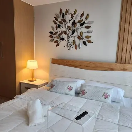1Br At Uptown Parksuites Bgc